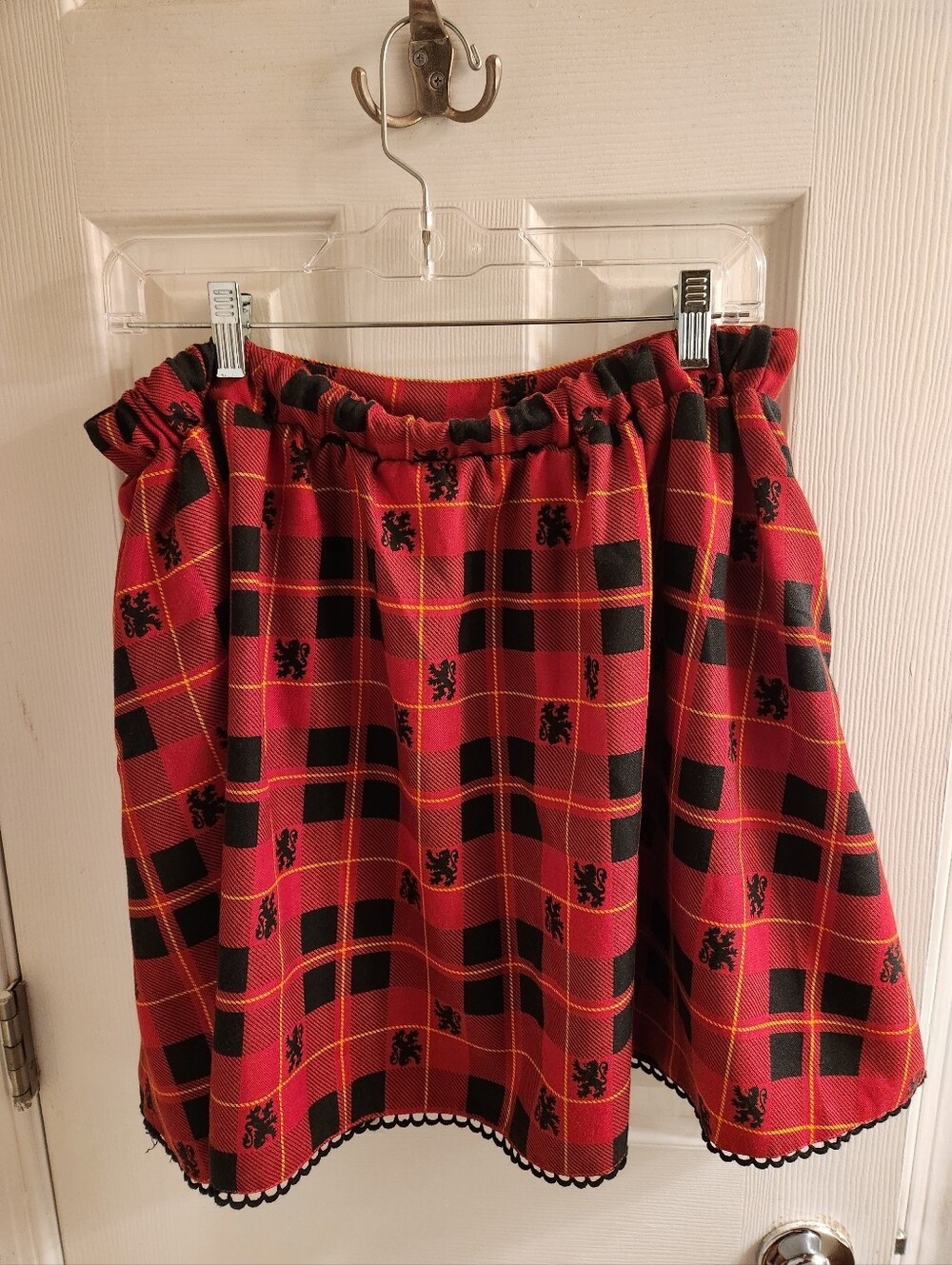 Harry Potter Red and Black Plaid Elastic Waist Skater Skirt